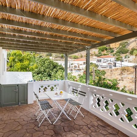 Valandou Guesthouses 카르파토스 외부 사진